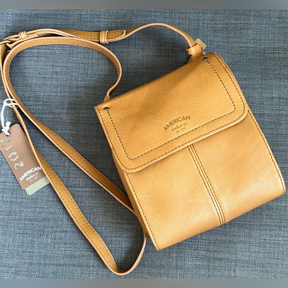 NWT AMERICAN LEATHER CO CROSSBODY SHOULDER BAG